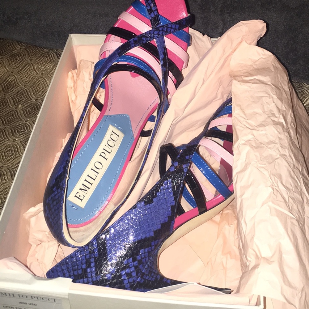 Emilio Pucci Open Toe Pumps